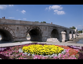 Stone Bridge Skopje by Fibula